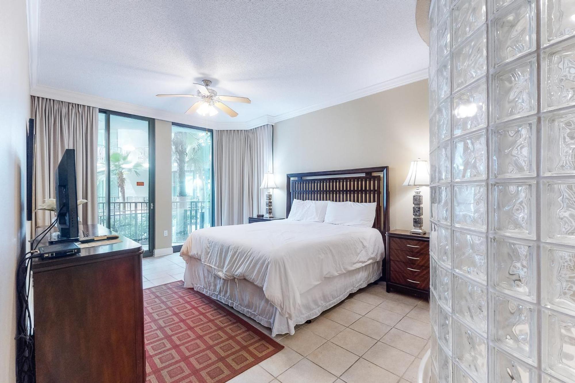 Phoenix On The Bay II Orange Beach Bilik gambar